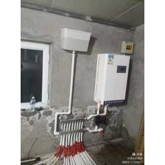 電采暖鍋爐：安裝10千瓦的微波電采暖鍋爐，可供100平米房屋取暖，4200元(免費(fèi)保修10年）?，F(xiàn)鉅惠安裝價(jià)3700元。每村三戶，數(shù)量有限，先購(gòu)先得。