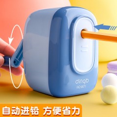 轉(zhuǎn)筆刀小學(xué)生削筆刀手搖自動進(jìn)鉛卡通削筆器大女兒童機(jī)器人刨筆器